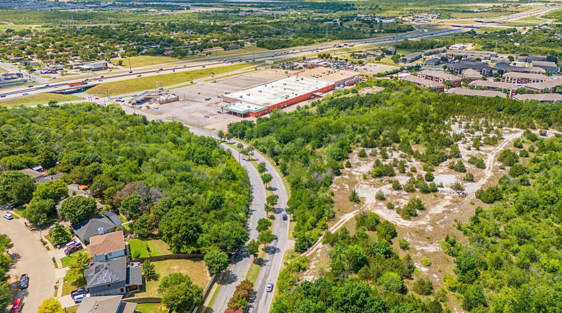 Convenient Commercial Land